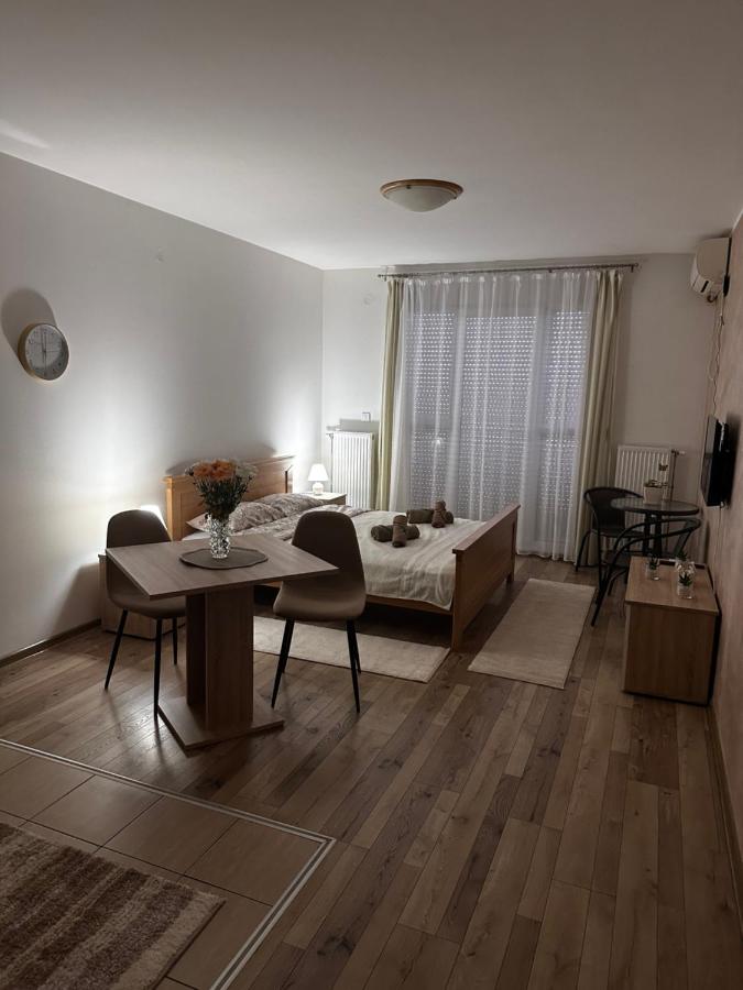 B&B Ruma - Apartman San - Bed and Breakfast Ruma