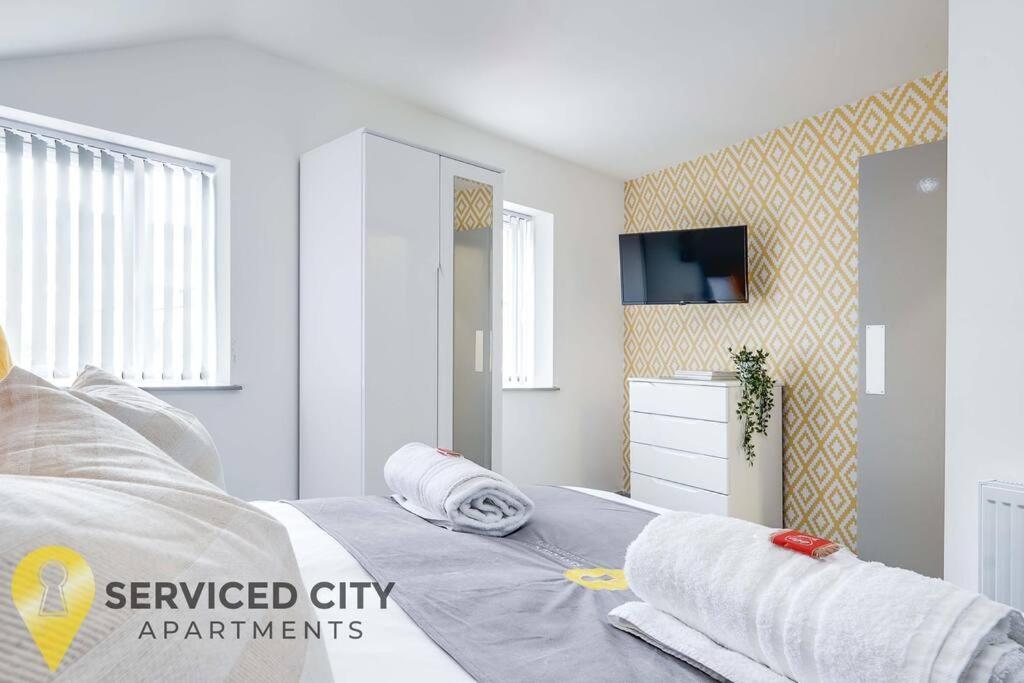 SCA - Perfect City Studio - VS7 - B&B