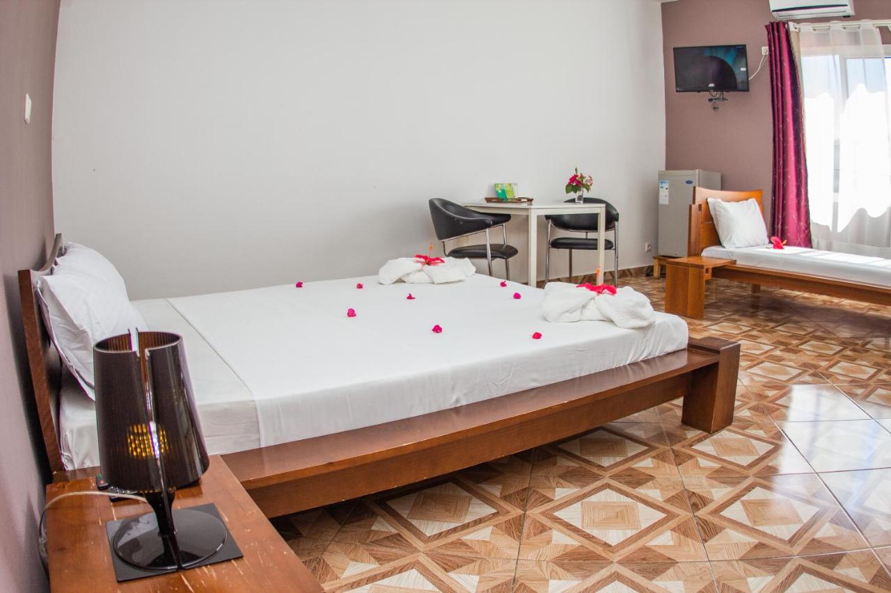 Triple Room with Mountain View