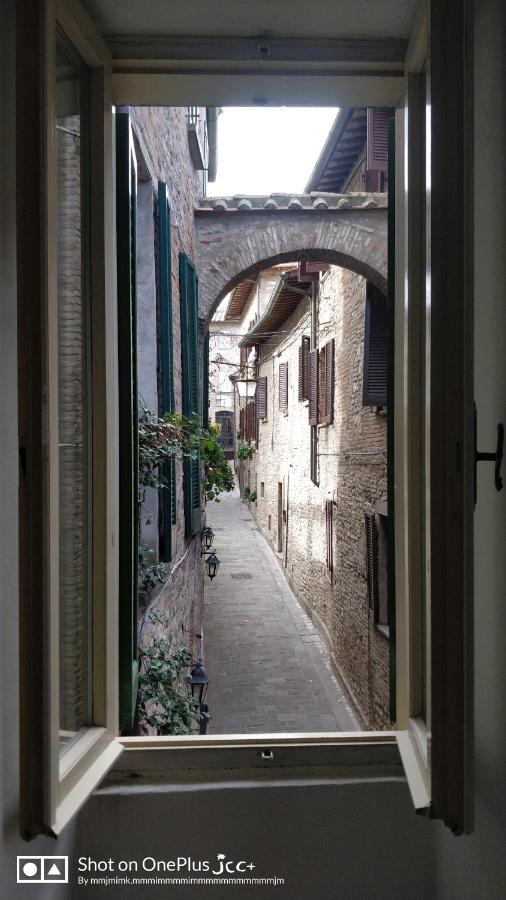 Kairos Montone - Bed and Breakfast Montone