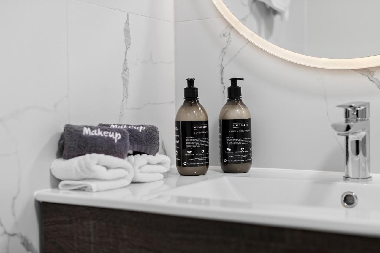 Suite con 2 Camere da Letto e Vista Lago/Montagna