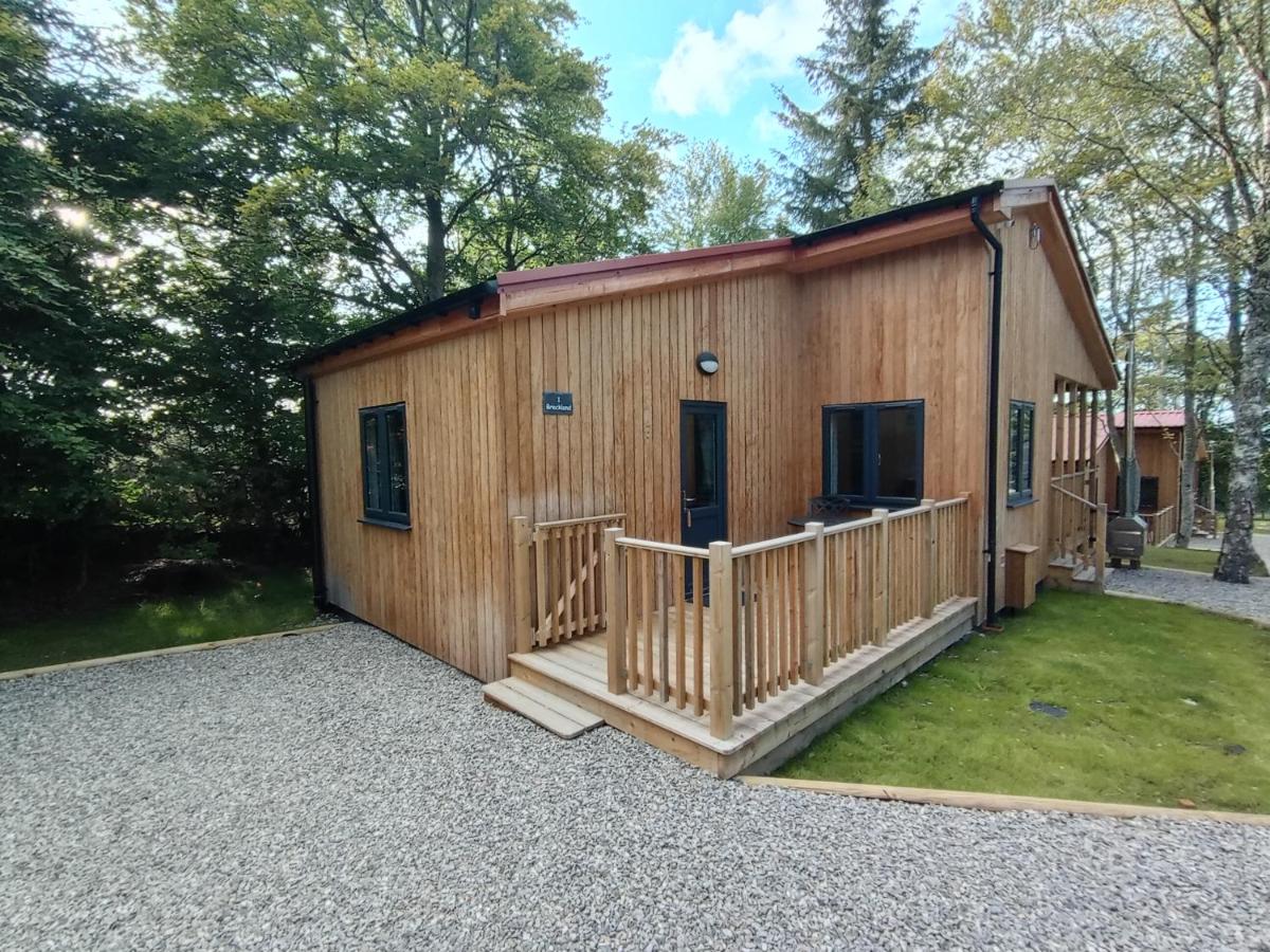 Breckland Lodge 1 with Hot Tub - B&B Belladrum