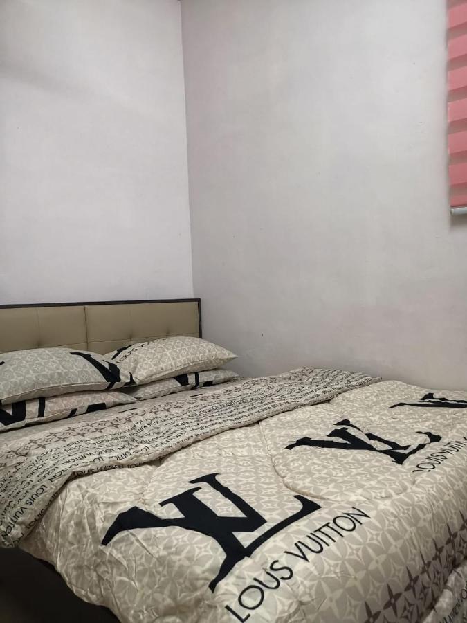 B&B Seremban - Riqayraa Muslim Homestay - Bed and Breakfast Seremban