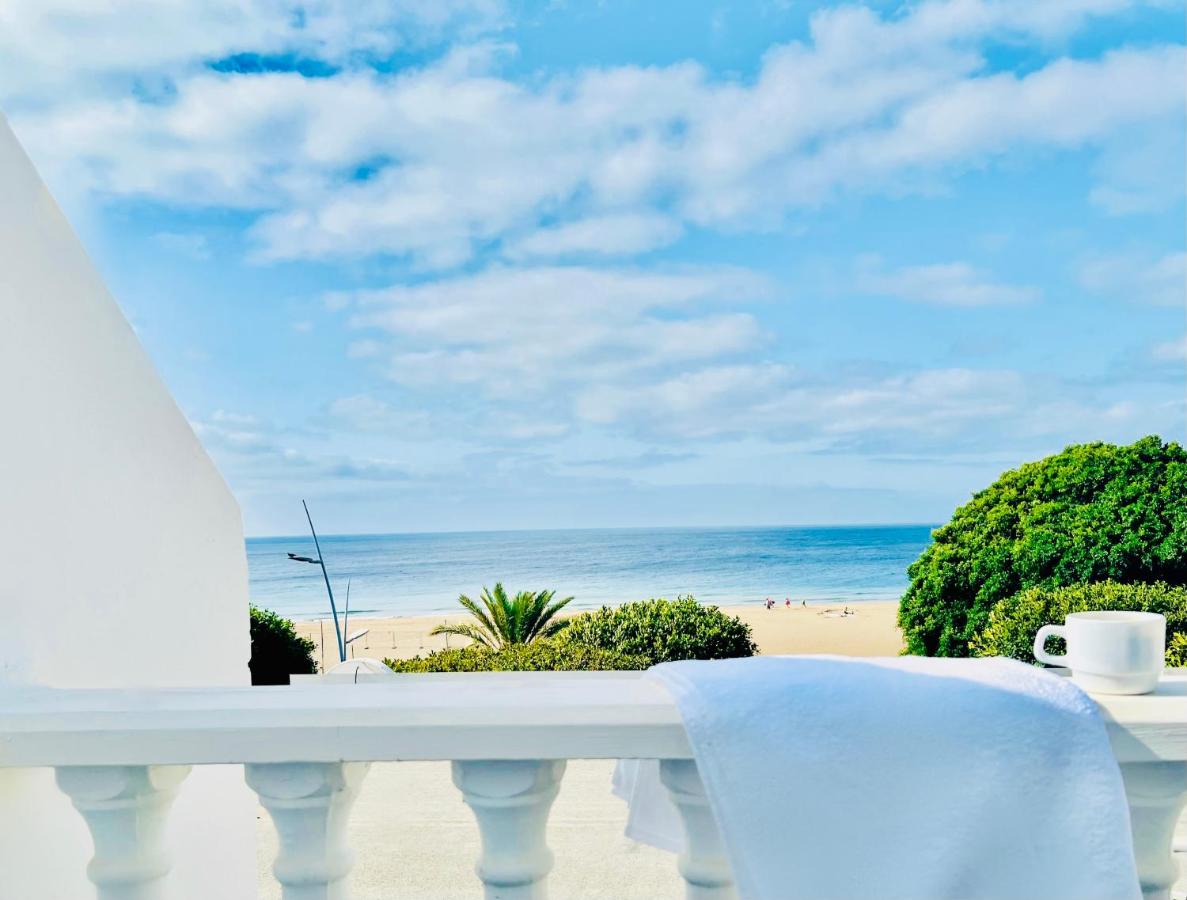 Canaryislandshost l Frontline - B&B Puerto del Carmen
