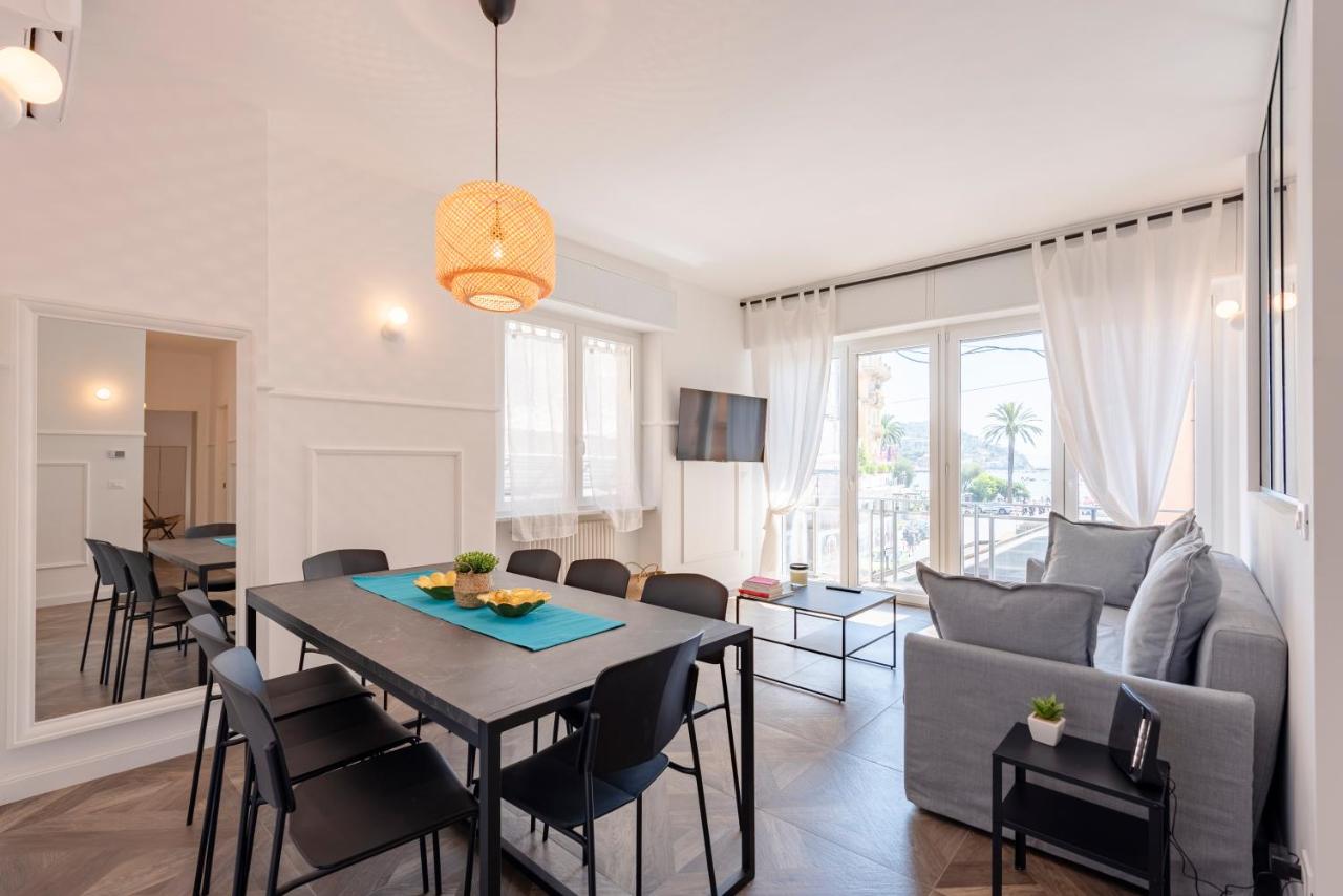 JOIVY Beautiful family flat with a Sea View - Chambres d’hôtes Rapallo