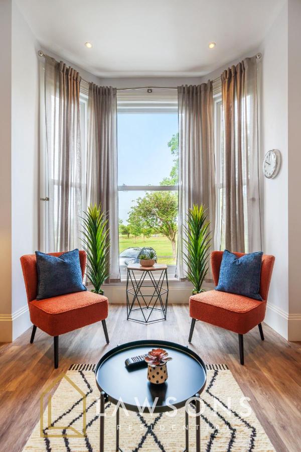 3-Bed, 3-Bath Apartment with Southsea Common Views - B&B Portsmouth