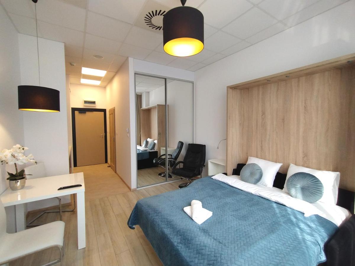 Standard Double Suite