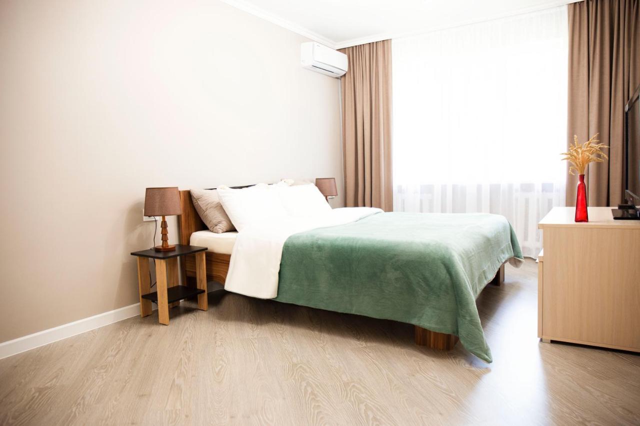 Апартаменты в Алматы, ТЦ Москва - Ferienwohnung Almaty