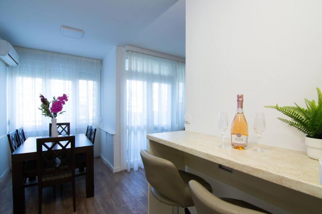 Sava centar-Arena, apartman EMA - B&B