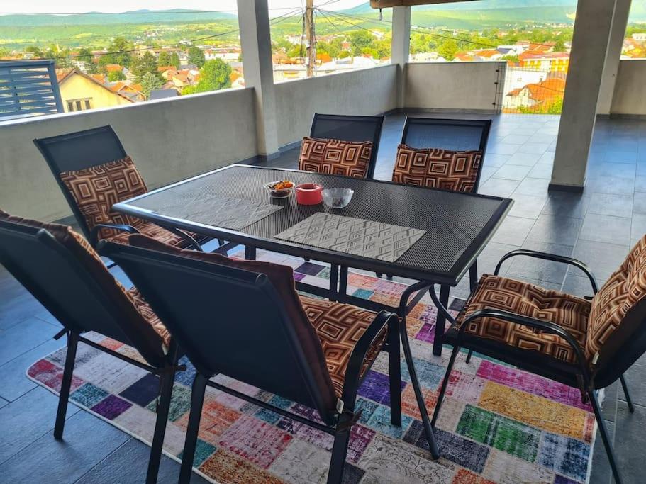 B&B Bihać - Apartman Ika - Bed and Breakfast Bihać