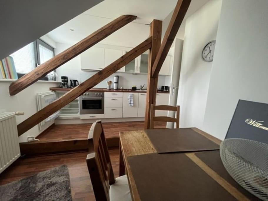 Zentrale Wohnung im Grünen! - B&B Berlin