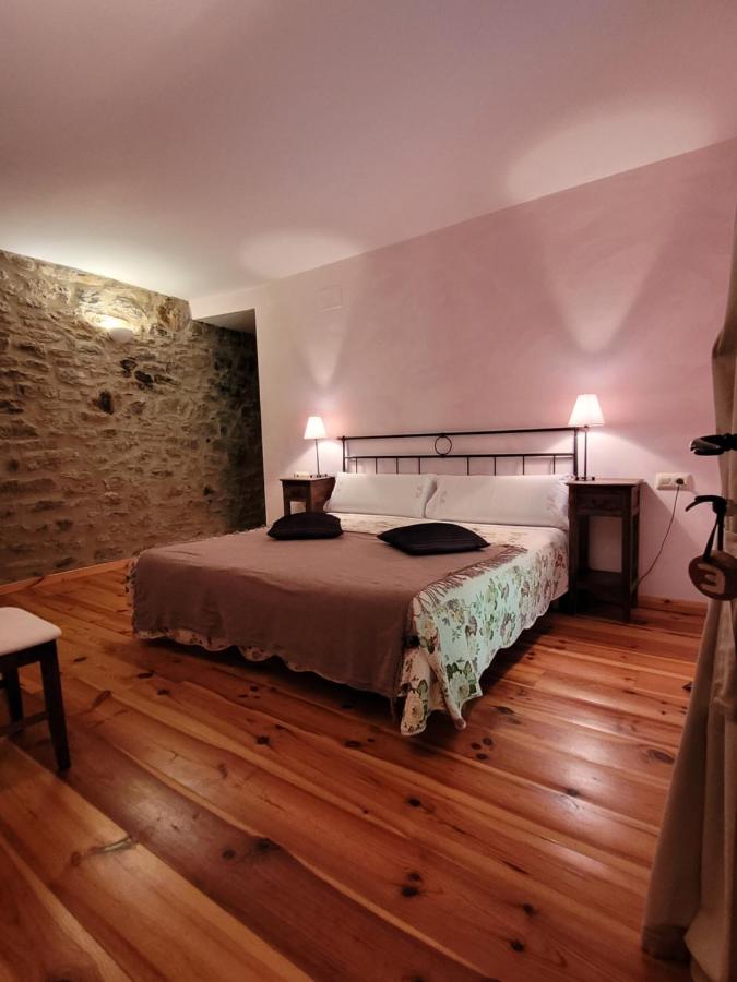 Double or Twin Room with Private Bathroom