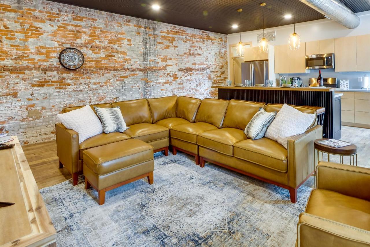 Downtown Millersburg Retreat with Sleek Interior! - Ferienwohnung