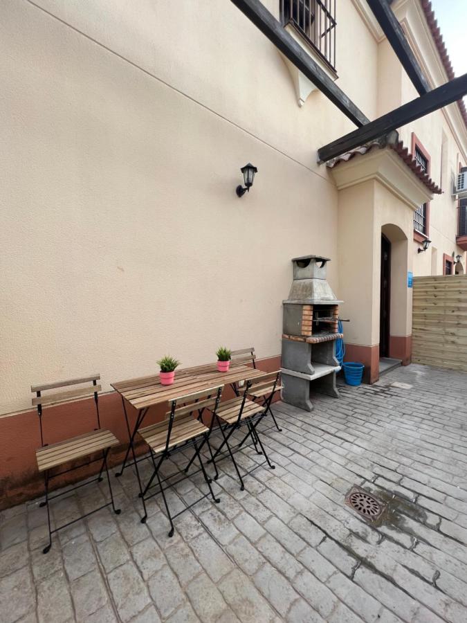 Apartamentos Sevilla Deluxe Rosales - B&B