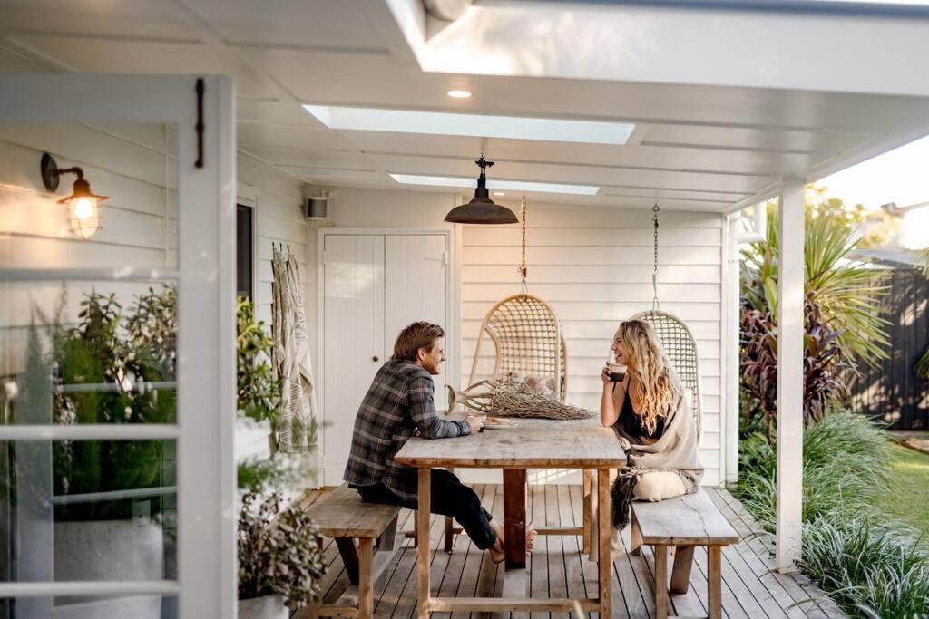 Soul of Gerringong Cottage - Bed and Breakfast