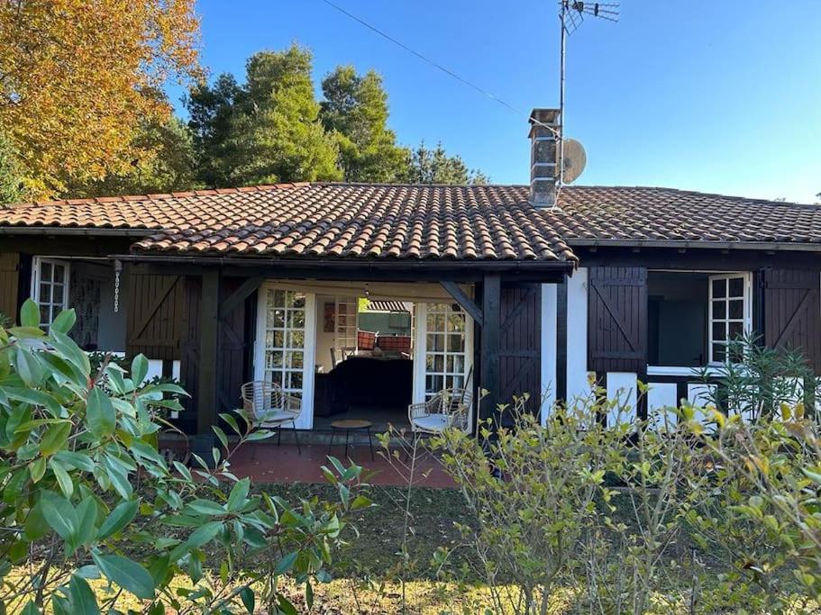 Fermette Landaise près de l'Océan et du lac marin - B&B Vieux-Boucau-les-Bains