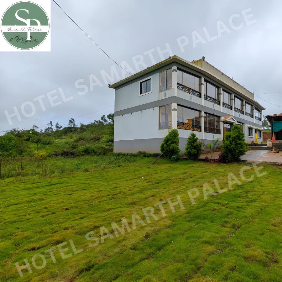 B&B Mahabaleshwar - Hotel Samarth Palace - Bed and Breakfast Mahabaleshwar