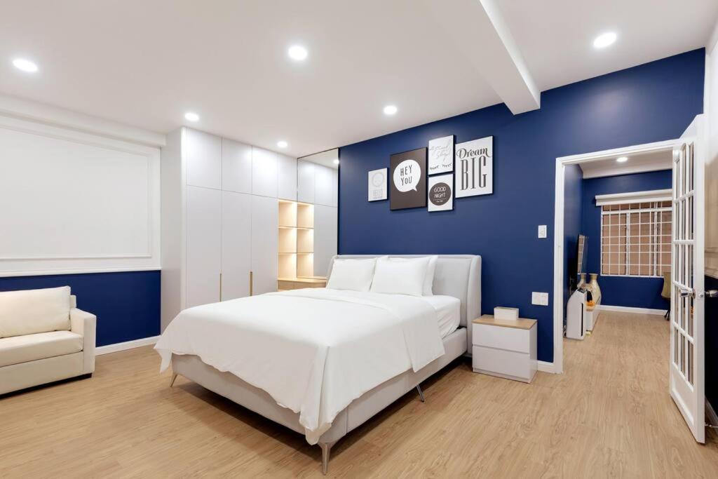 Modern, Cozy & Fully Equipped 2BR Apt in D4, 5m to D1 - B&B