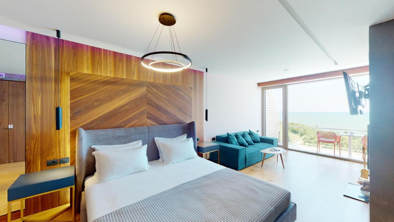 B&B Shetaj - Luxury Apartment Cape of Rodon 2.1 - Bed and Breakfast Shetaj