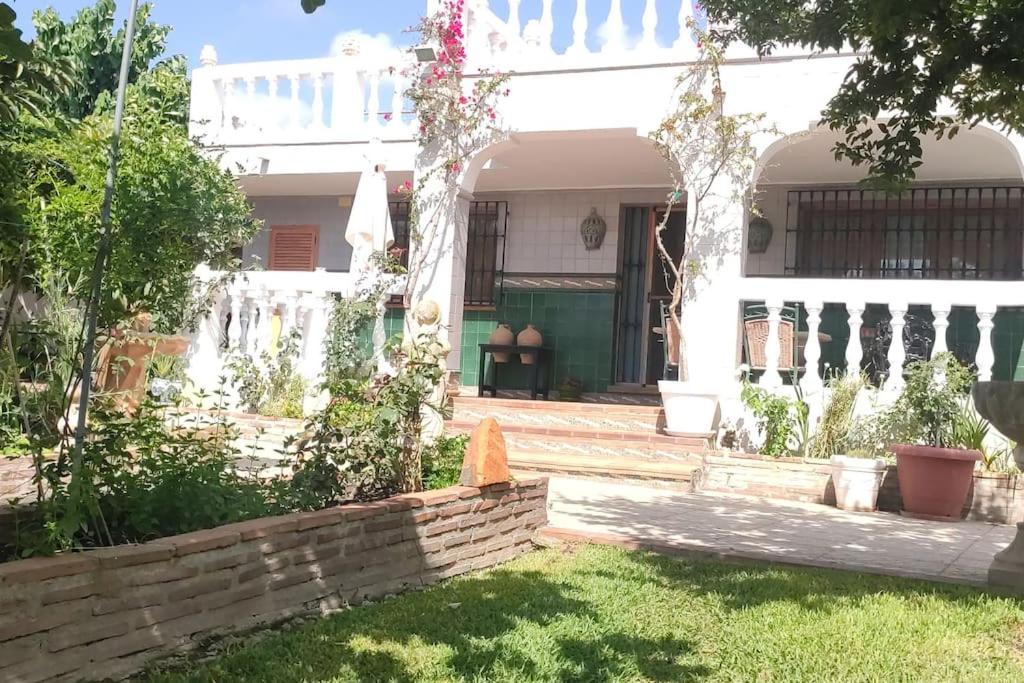 B&B Málaga - villa las aguilas - Bed and Breakfast Málaga