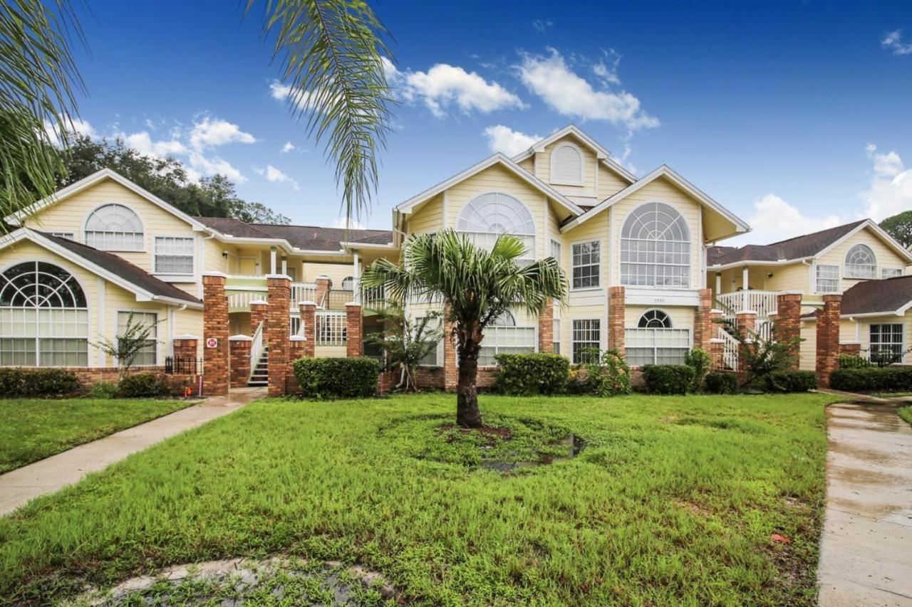 B&B Kissimmee - Three Bedroom Apartment #2 -- 5009 LBC -- VUSA Three Bedroom Condo Apartment - Bed and Breakfast Kissimmee