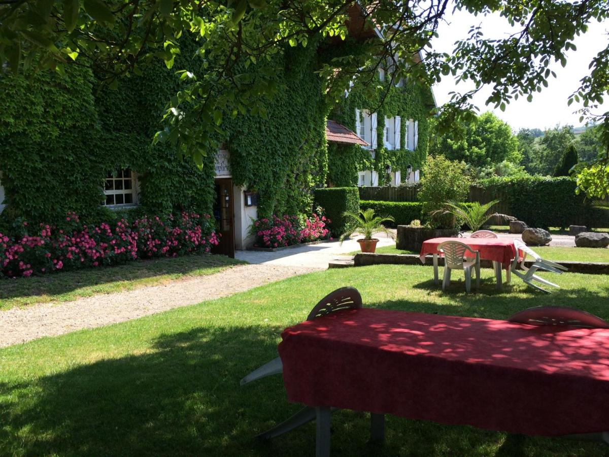 B&B Rugney - Chambres d'hôtes Les Templiers - Bed and Breakfast Rugney