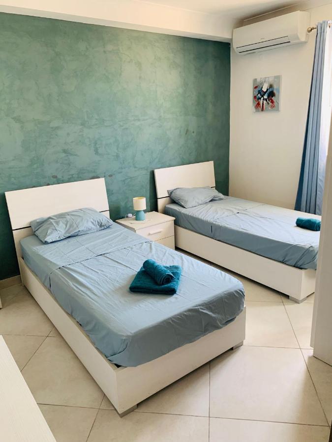 Double or Twin Room with Private Bathroom