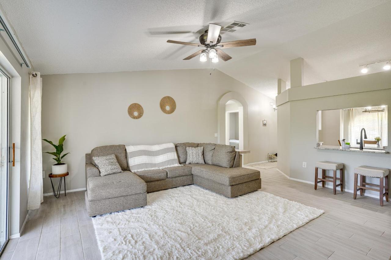 B&B Winter Haven - Winter Haven Vacation Rental with Private Pool! - Bed and Breakfast Winter Haven