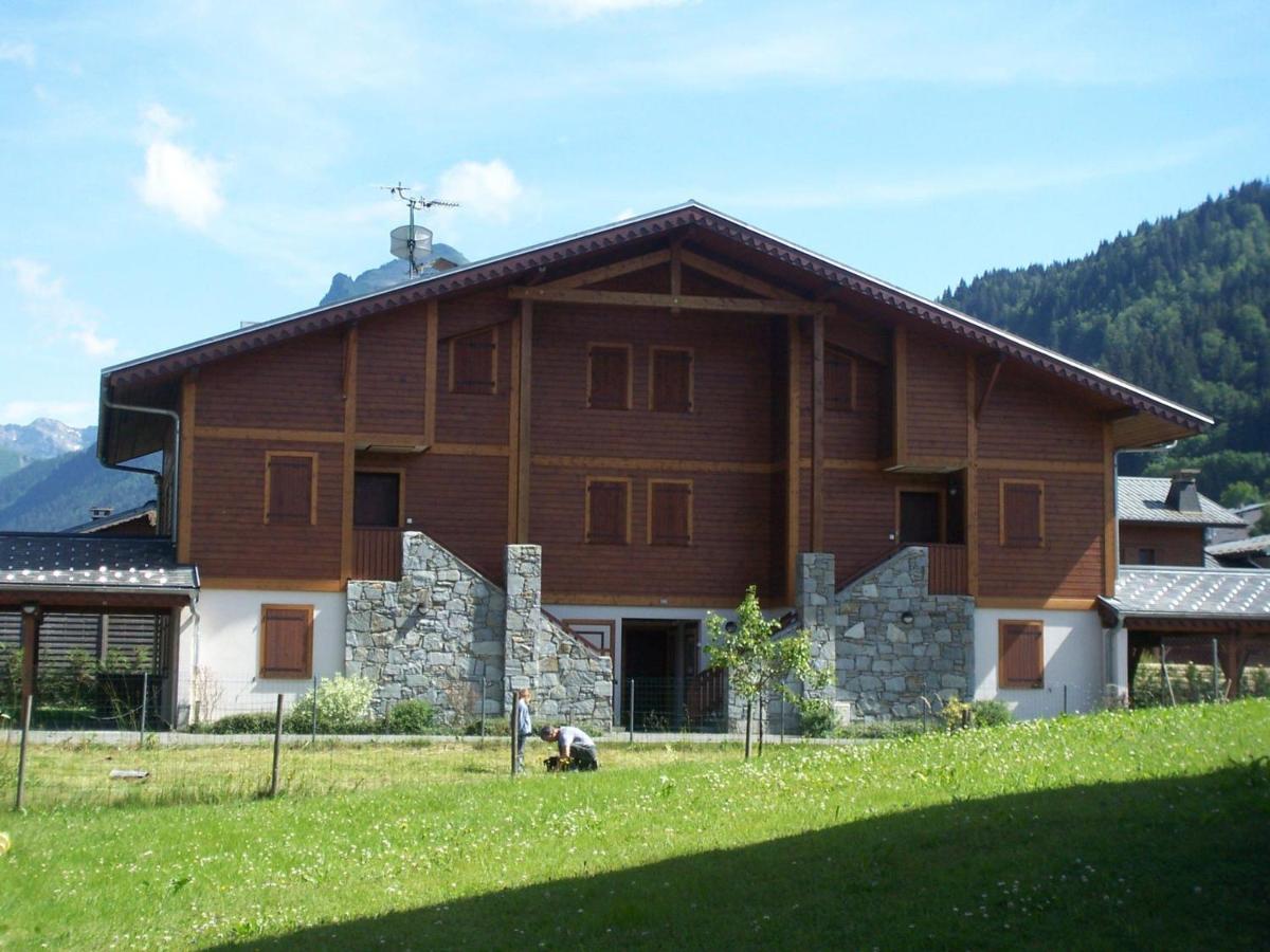 Grand appartement 6 pièces, 9 pers, à 800m centre de Morzine, WiFi, parking - FR-1-754-12 - Chambres d'hôtes Morzine