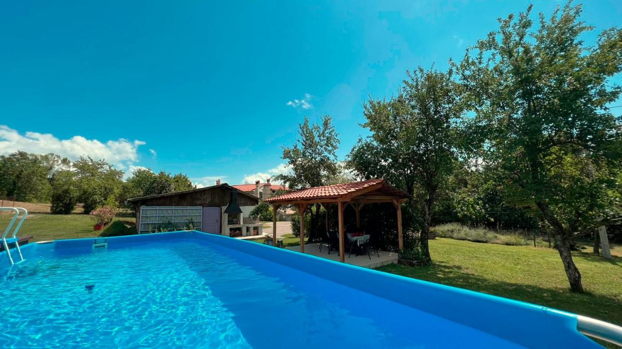 Casa Ana new in 2025 high speed Starlink wifi - B&B Buzet