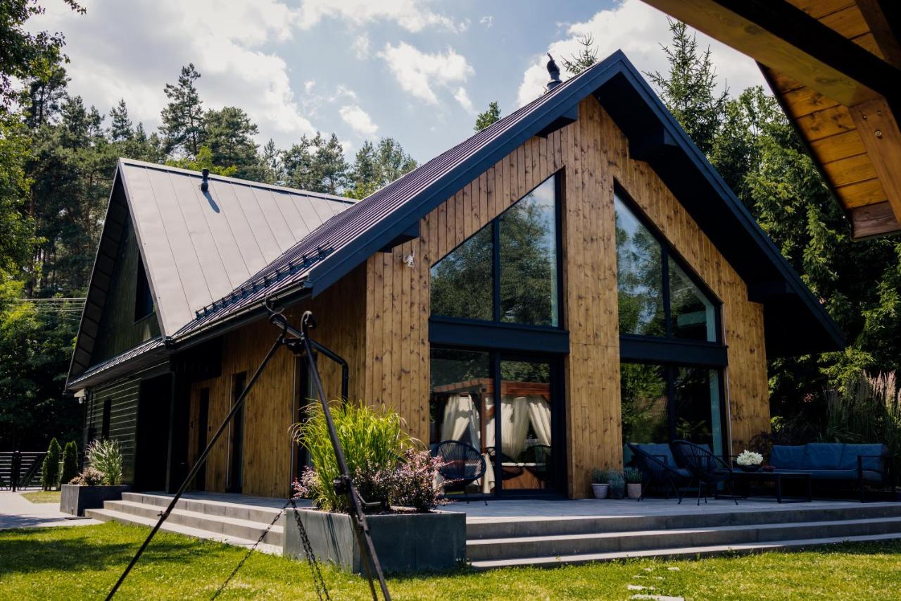 Przystań Roztocze, nowoczesny dom z sauną i jacuzzi - B&B