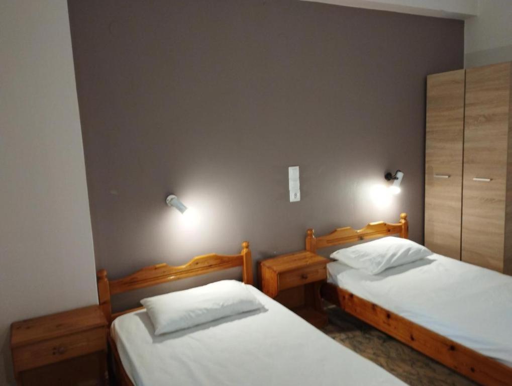 Panos Apartments - Ferienwohnung Laganás