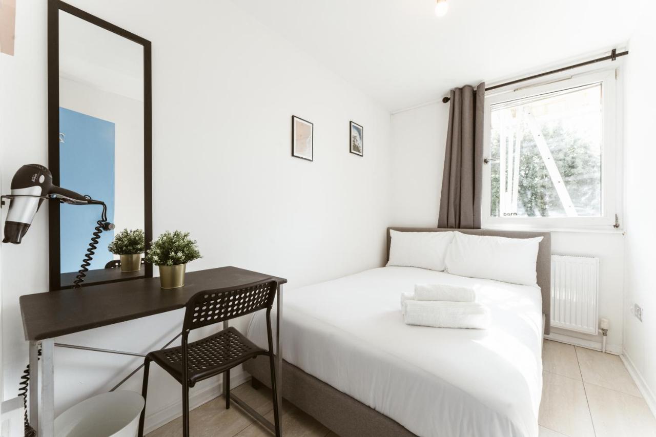 Chambre Double avec Salle de Bains Commune