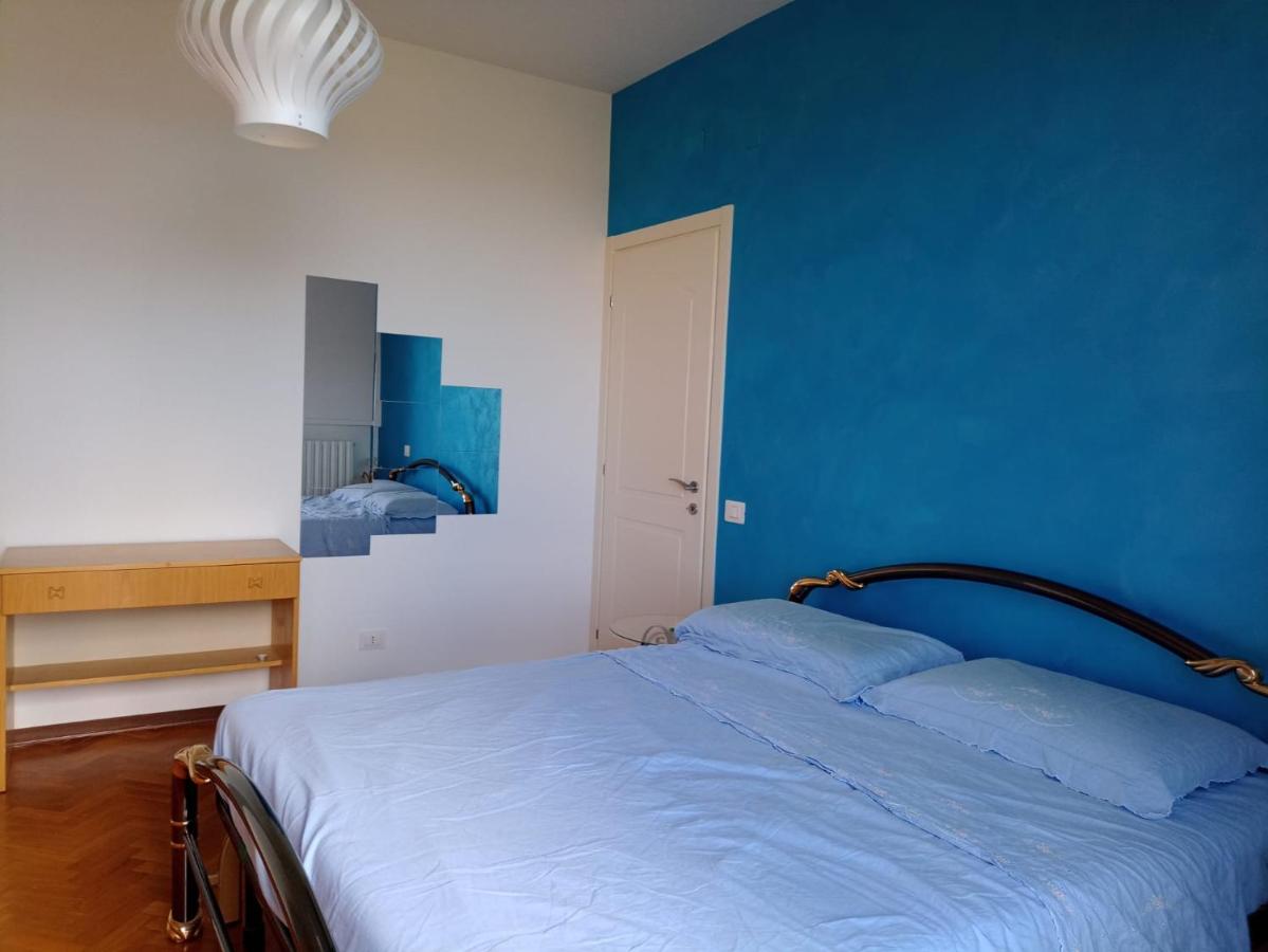 Doppelzimmer mit Balkon