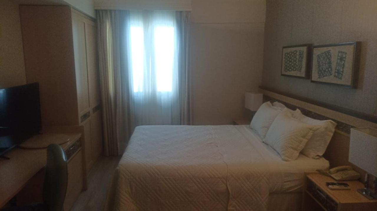 Let's Apto 813 - B&B Brasília