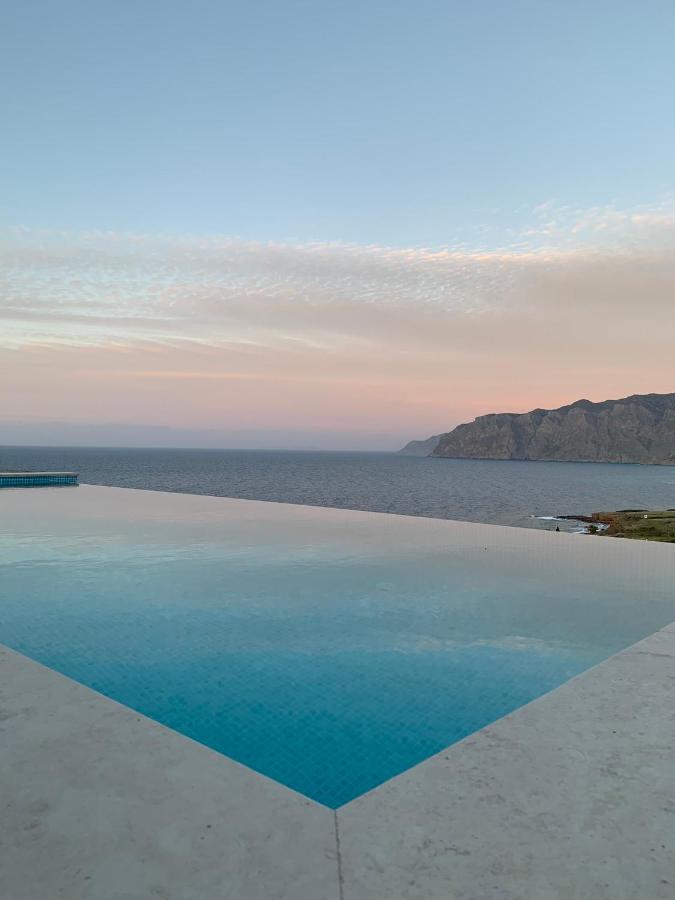 Villa con piscina privada