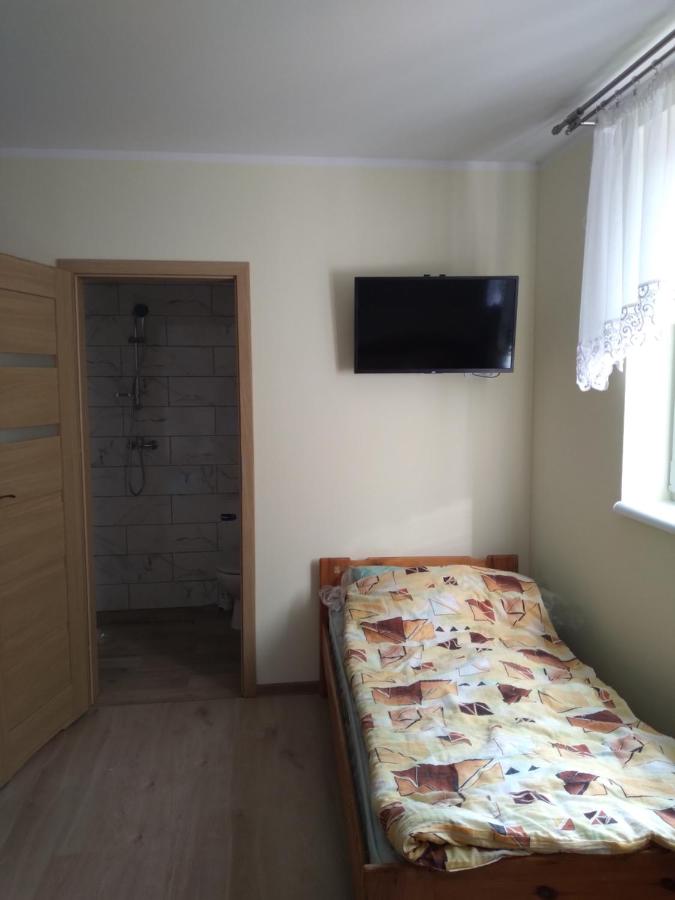 Vierbettzimmer mit Bad