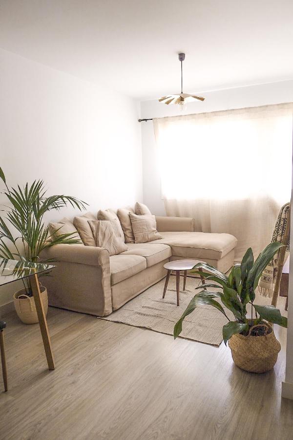 La Petite-home near AirPort-wifi-garage-elevator-homely - B&B Sardina