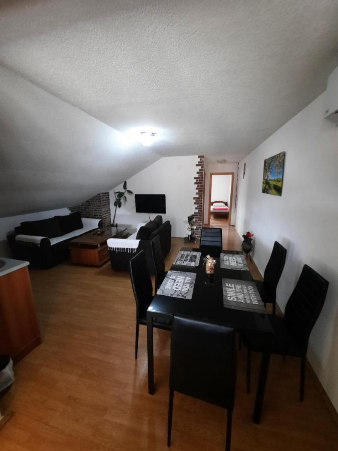 Apartment Jonoski - Ferienwohnung