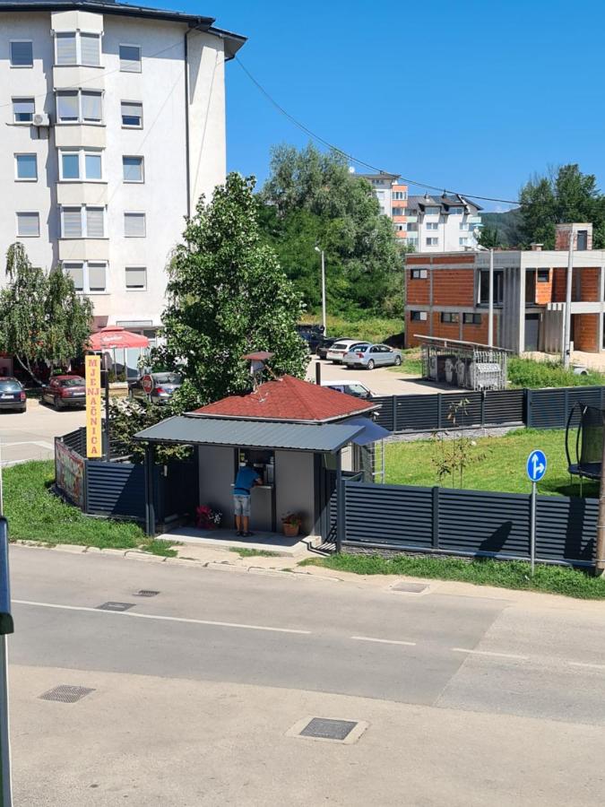 Dreibettzimmer mit Balkon