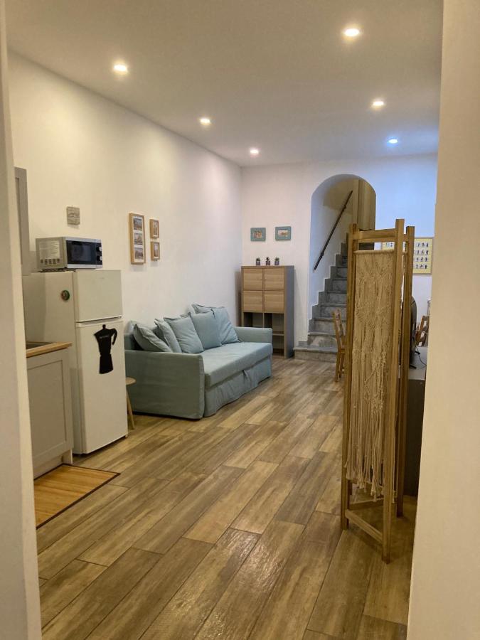 Casa Gaia A due passi dal Duomo - B&B Napoli