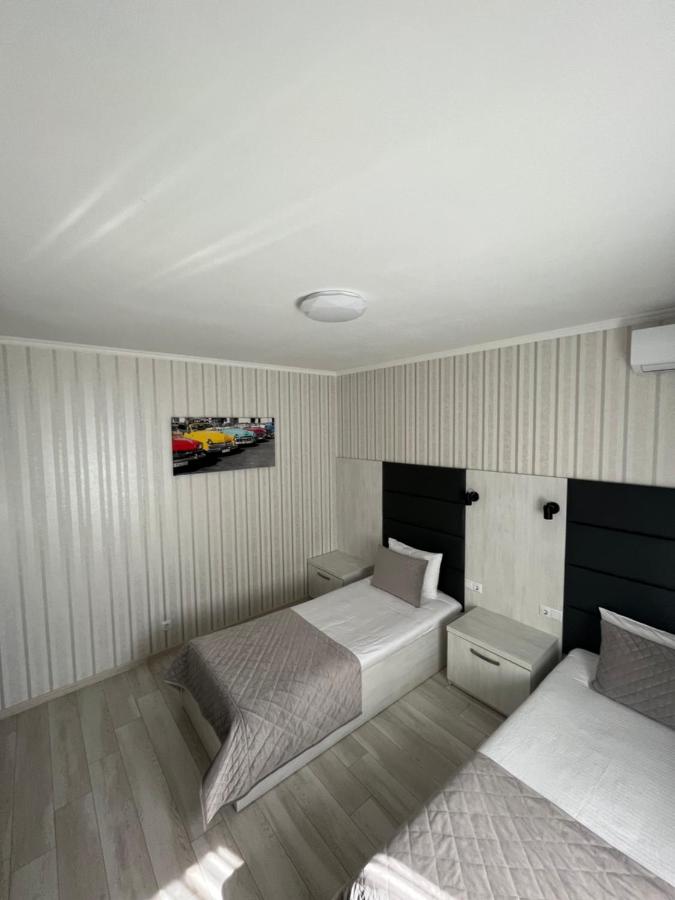 Chambre Lits Jumeaux Spacieuse
