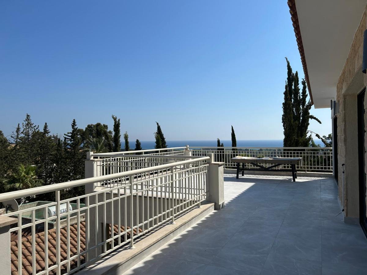 Luxury Kouklia Apartments - B&B Kouklia