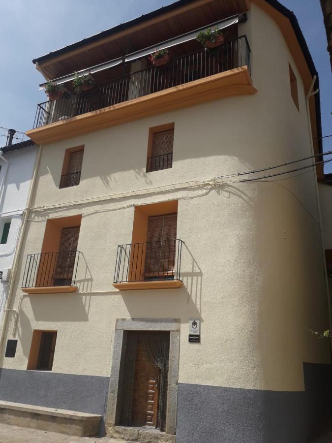 CASA LACAMBRA - B&B Boltaña