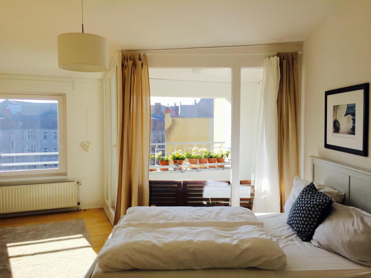 Apartment mit Balkon