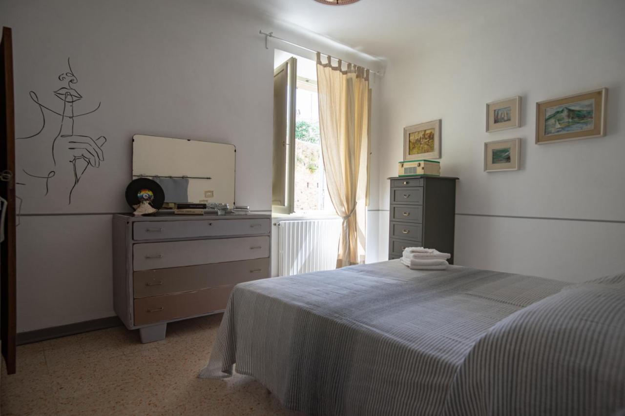 B&B Fermo - Casa vacanze nel centro storico di Fermo Happy Song - Bed and Breakfast Fermo