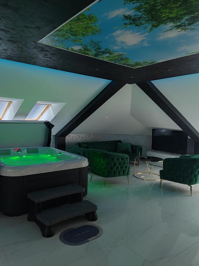 Hedonic Wellness Apartmani - B&B
