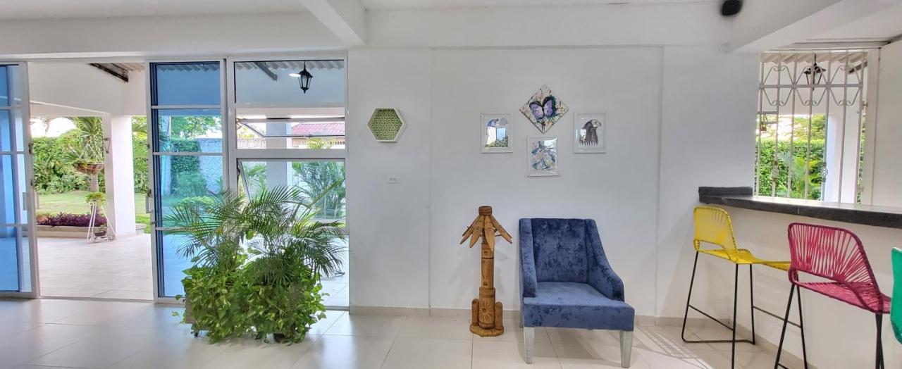 Extraordinaria CASA FINCA Piscina AA - Bed and Breakfast