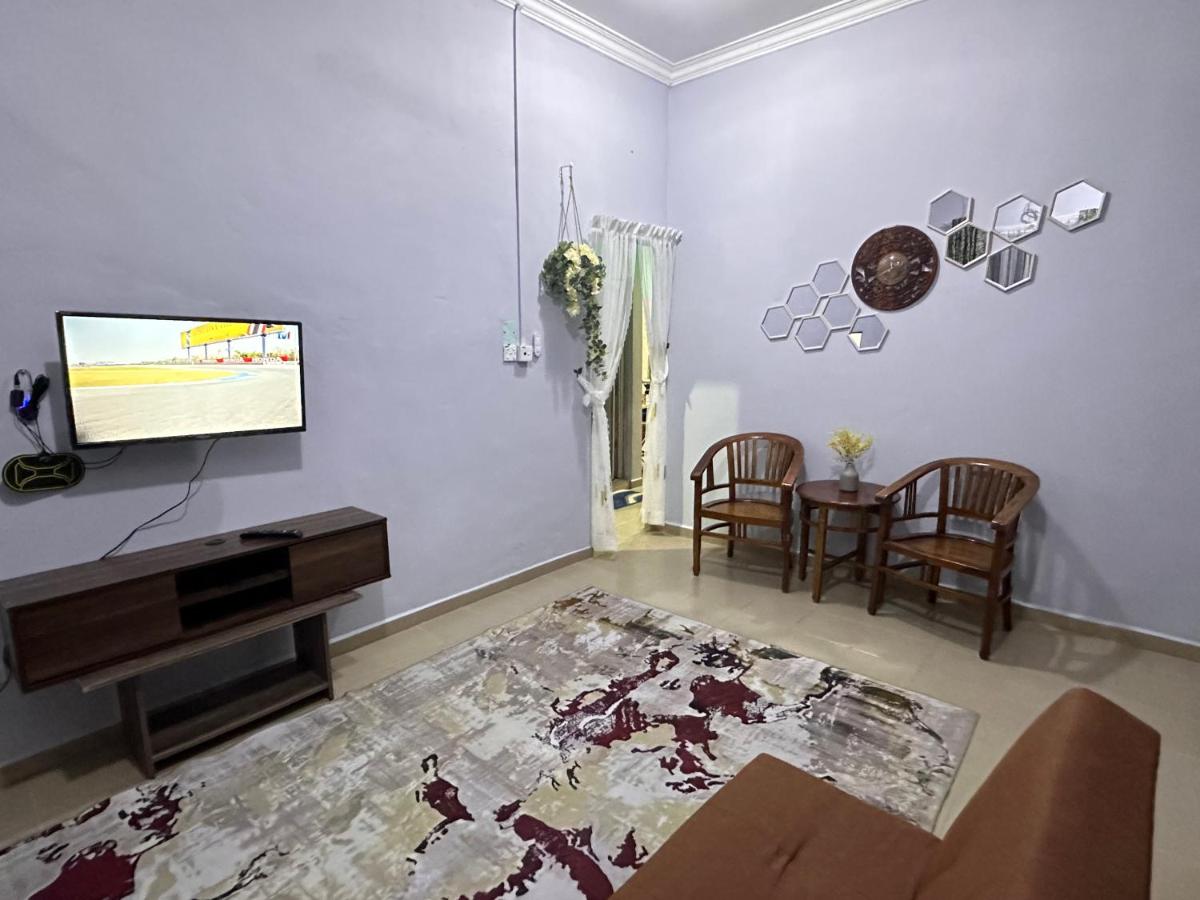 Raudah Homestay - B&B Kota Bharu
