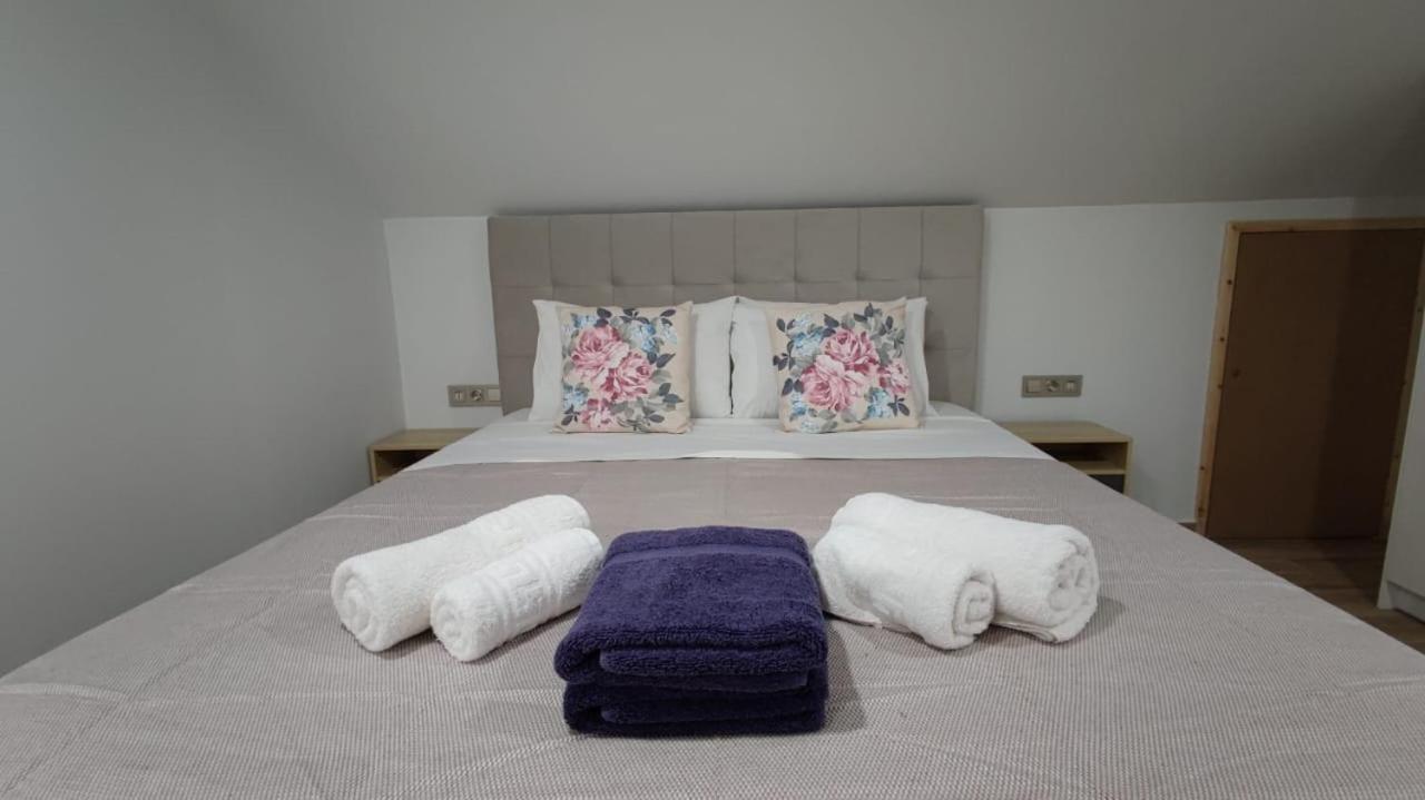 Oasis Apartment 3 - B&B Ypsos